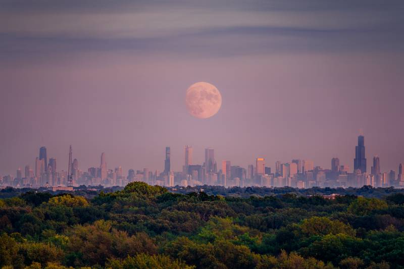 Moon over Chicago