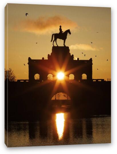 Sunrise Through Ulysses S. Grant Memorial Fine Art Canvas Print